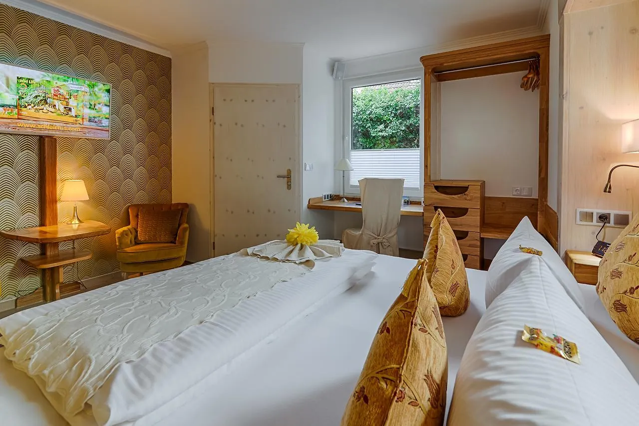 Hotel Blumenbach Berlin 2*,