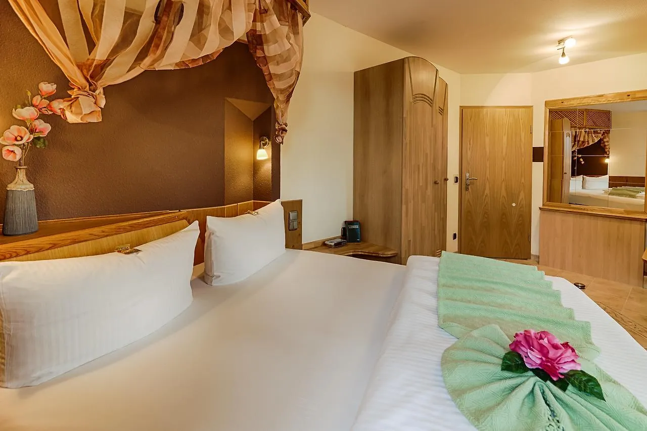 Hotel Blumenbach Berlin 2*,