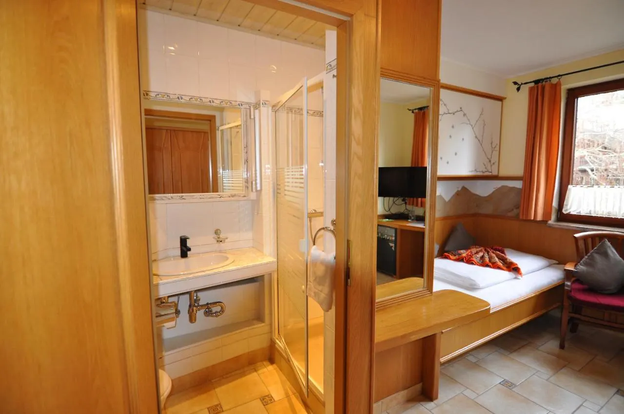 Hotel Blumenbach Berlin Guest house